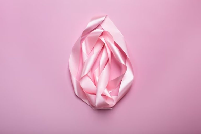 m/عمل جراحی زیبایی واژن